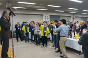 関東地区:みんなで乾杯〜